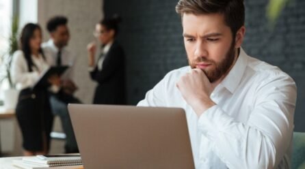 Zero-Balance Account vs Regular Savings Account: Key Differences Explained
